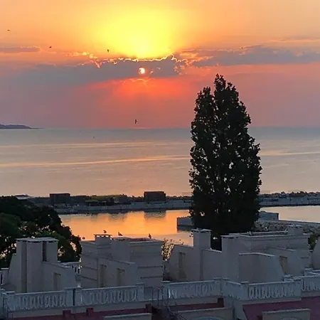 Apartment East From Paradise Varna