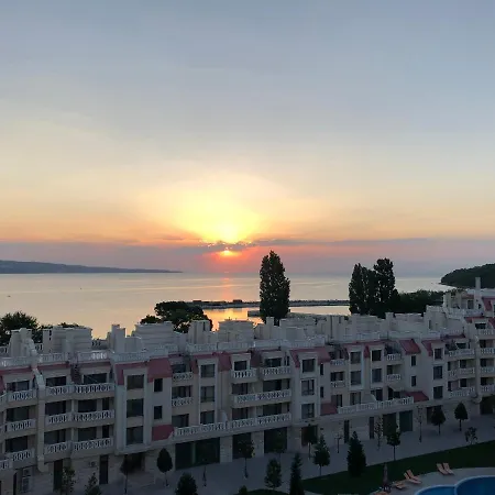 East From Paradise Apartment *