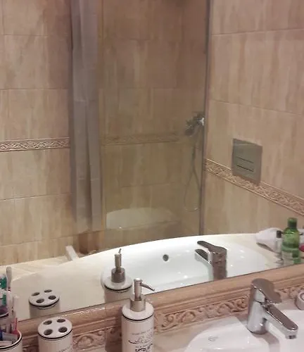 Apartment East From Paradise *